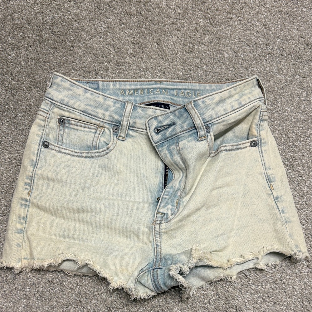 American Eagle Outfitters Women's Faded Blue Jean Shorts